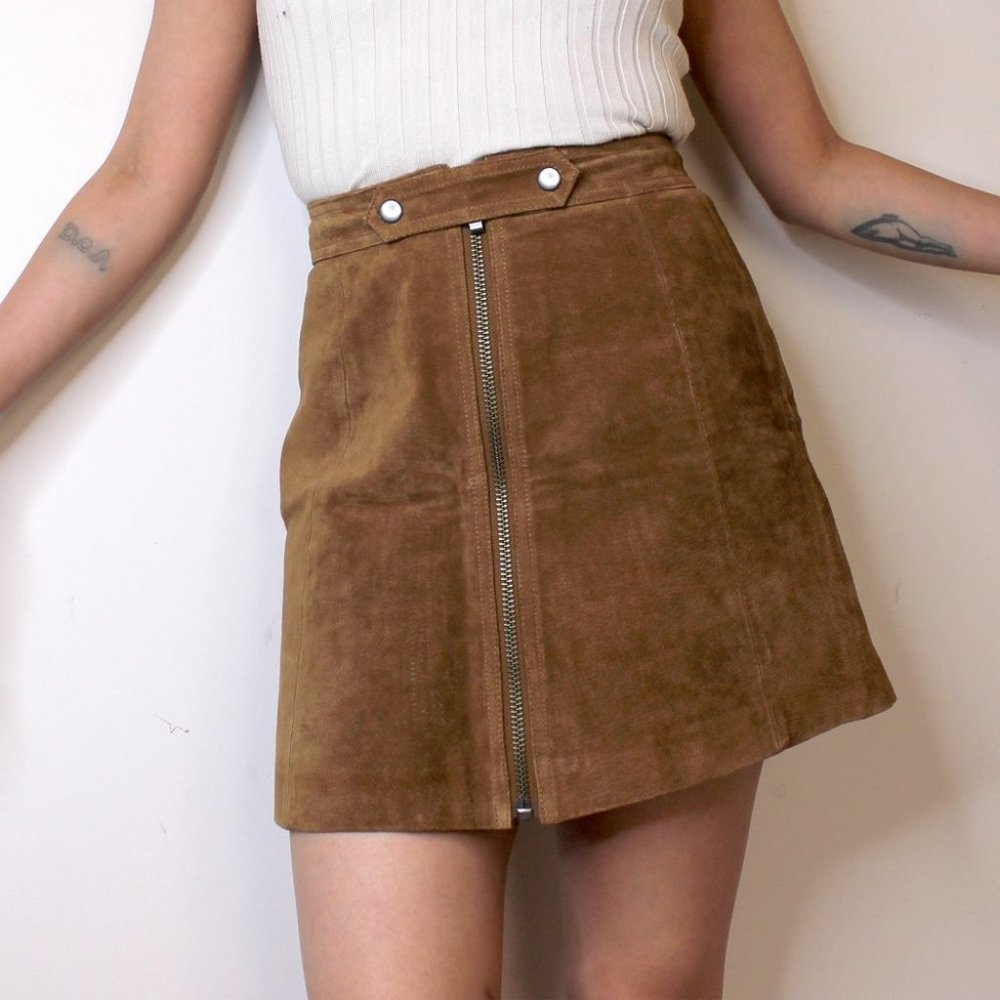 Twik by Simons | Pig Leather  Caramel Mini Skirt | Excellent Condition | Size XS